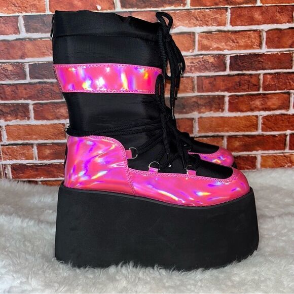 Y.R.U. Pink Holographic Qronic Winter Boots NIB Black Alien on Heels Back Zip 7 - Picture 3 of 9
